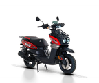 Motocicleta marca Treck modelo Acorazada 150cc color rojo