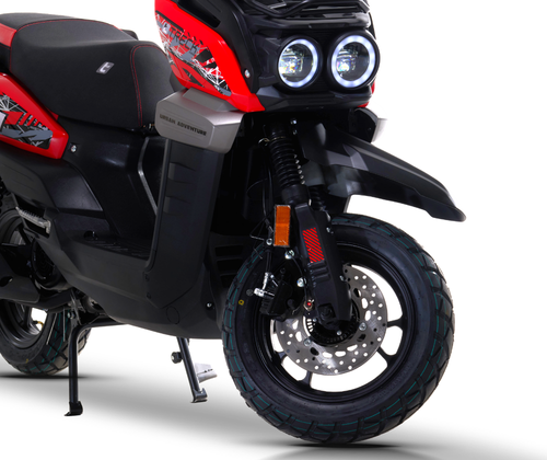 Motocicleta marca Treck modelo Acorazada 150cc color rojo