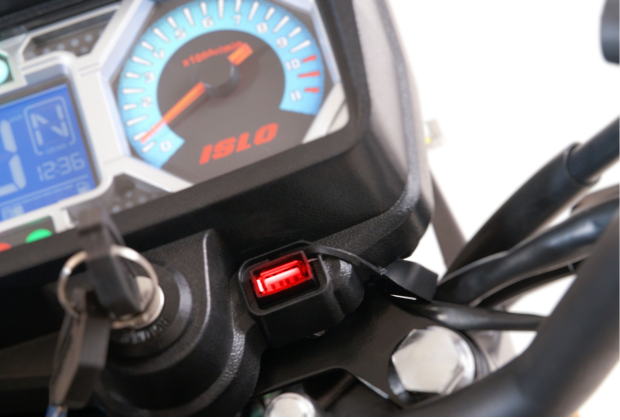 Motocicleta marca Carabela modelo Trip 150cc color negro