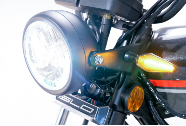 Motocicleta marca Carabela modelo Trip 150cc color negro